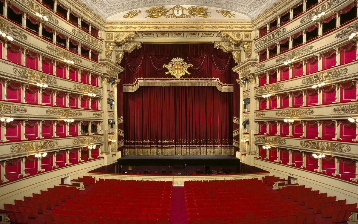 Опера в Милане 