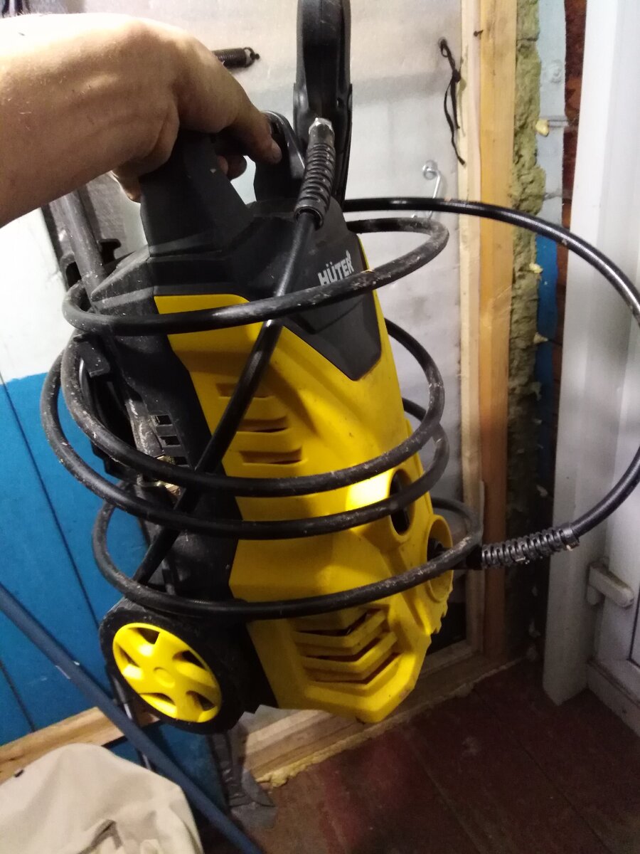 Мини мойка для мытья автомобиля