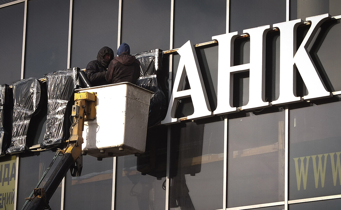 Выход есть! Даже в не равной хватке с Банком!