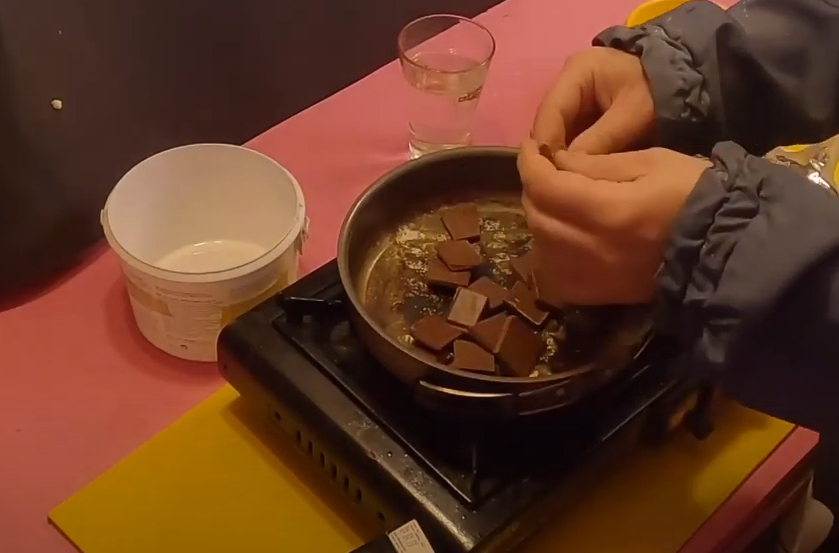 Настоящий шоколад всегда исправит даже самое неудачное блюдо!