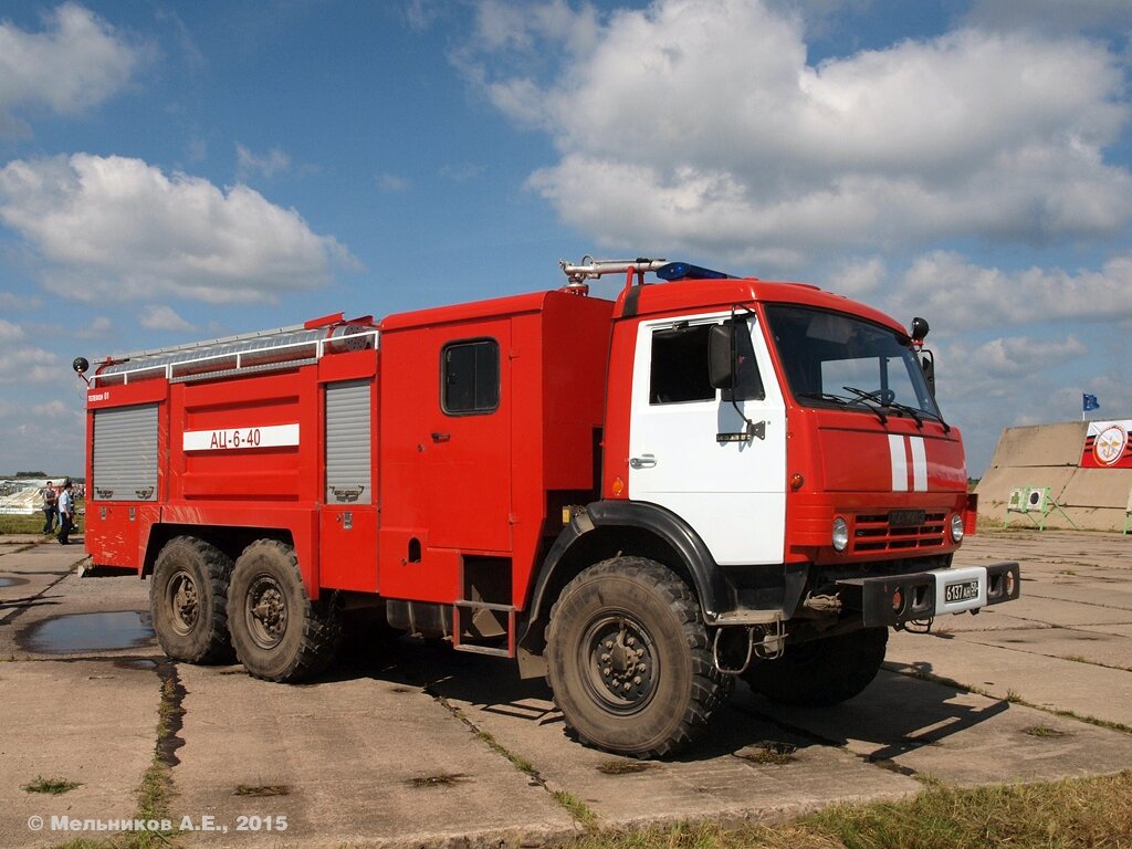 AЦ-6,0-40 на базе КамАЗ-43118. Военная пожарная команда или военная пожарная часть.