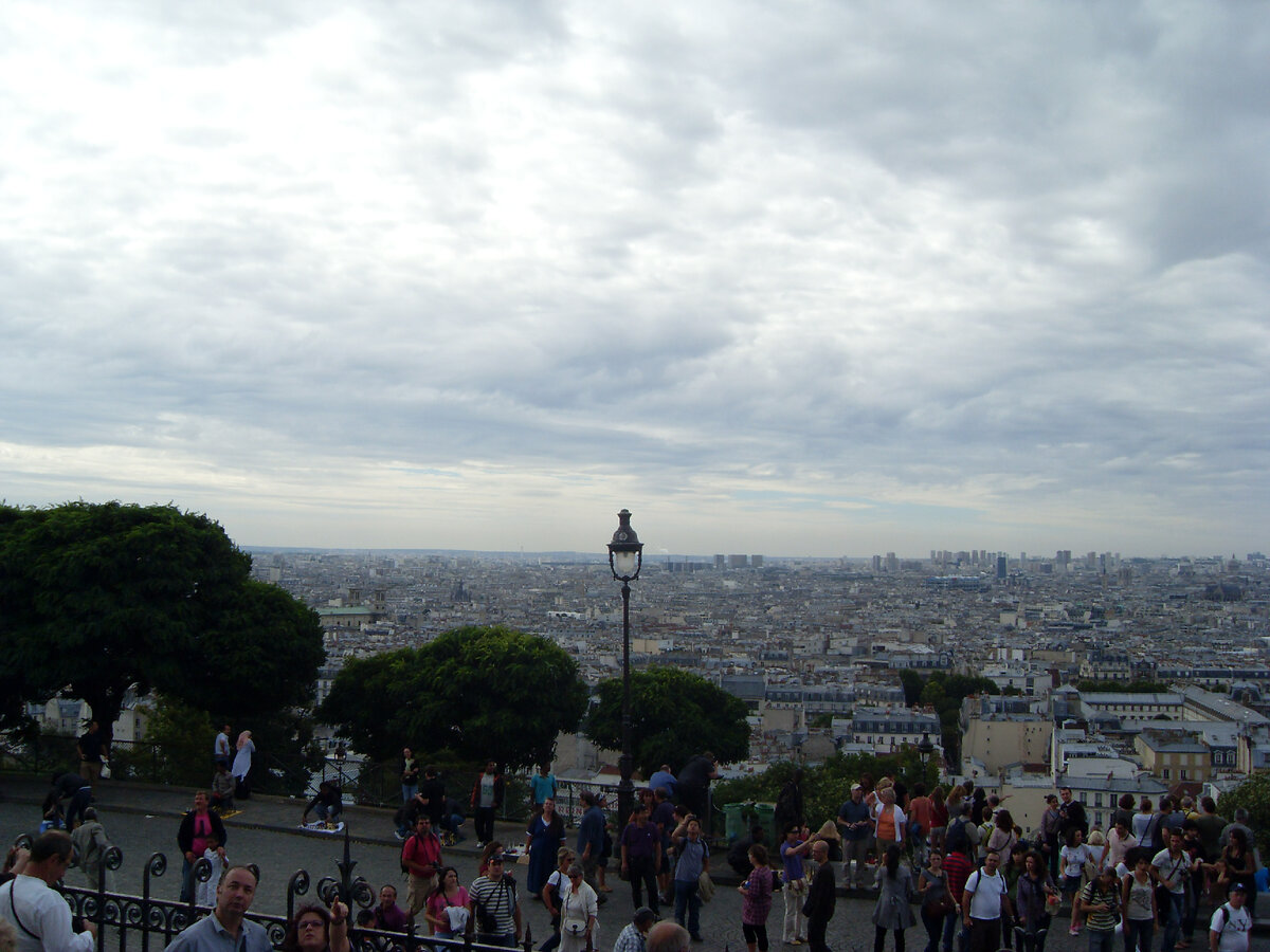 Вид на Париж с холма Монмартр. Первый парижский снимок. 