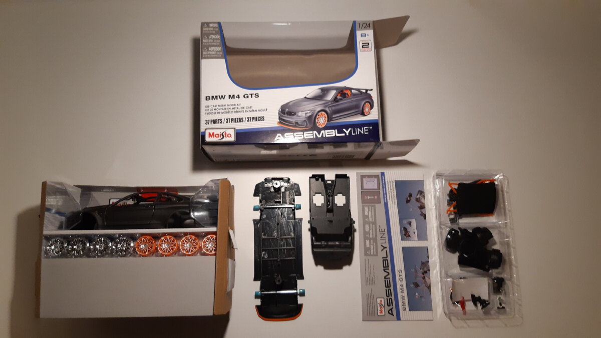 Комплектация сборной модели