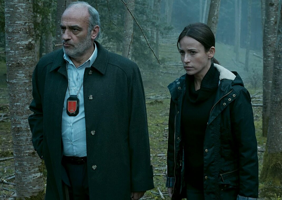 Хорошие триллеры испания. Хорошие триллеры испания. Испанские триллеры. Хорошие триллеры испания. Хорошие триллеры испания.