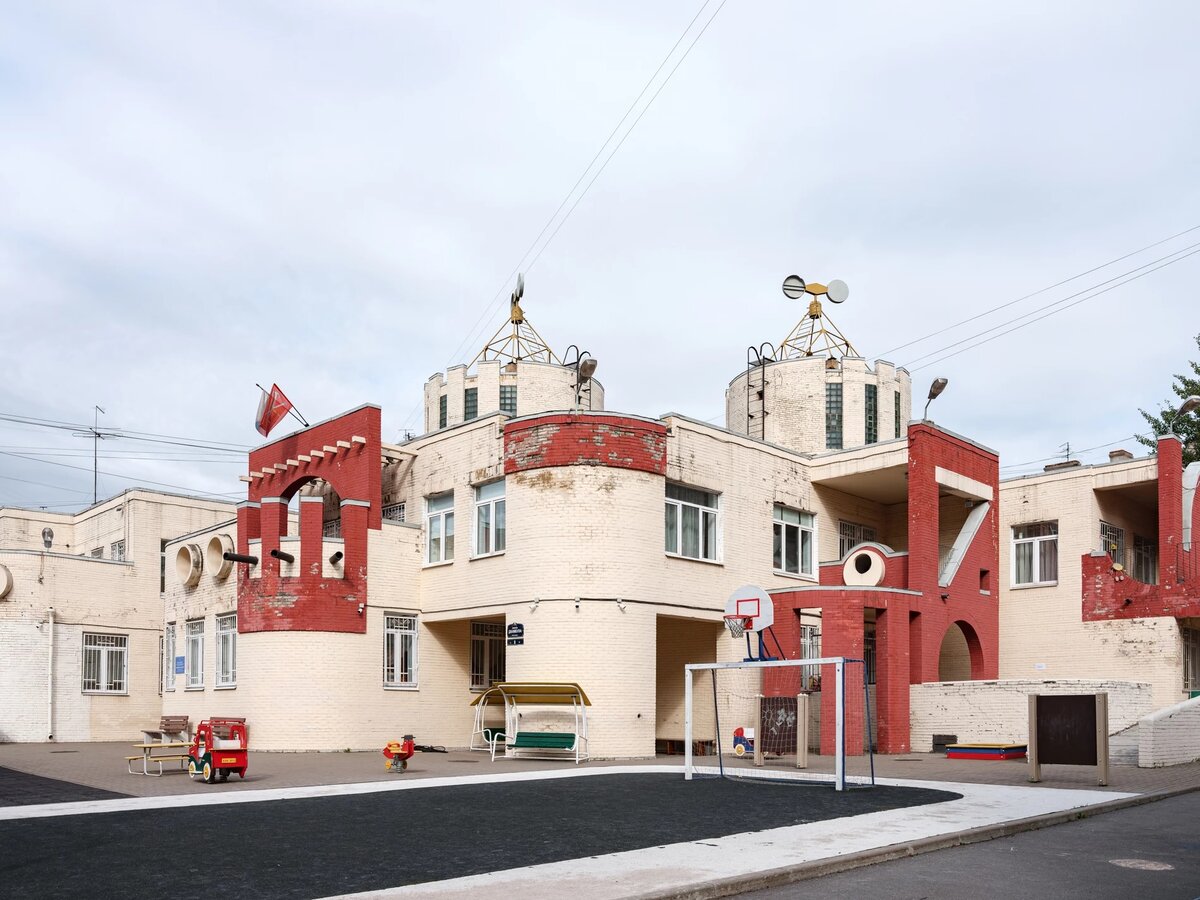 переулок джамбула санкт петербург