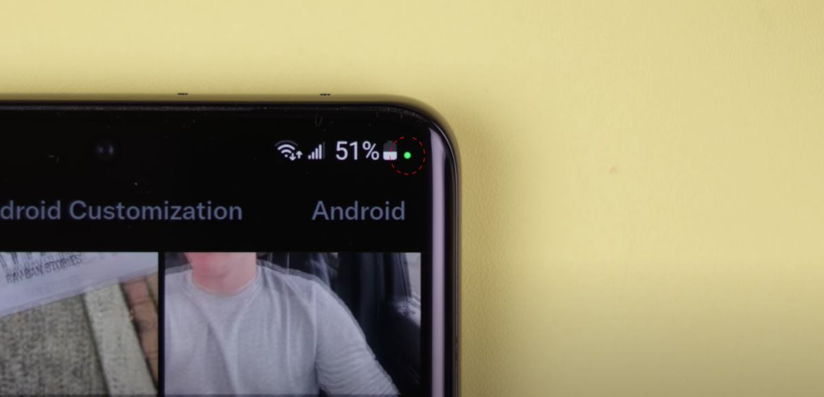 зеленый значок микрофона