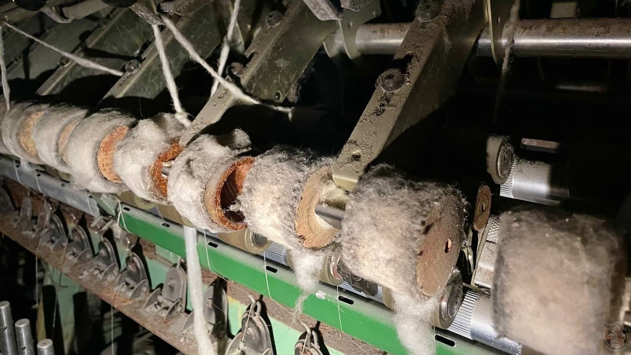 Осталось от СССР: мы нашли огромную заброшенную ткацкую фабрику — 