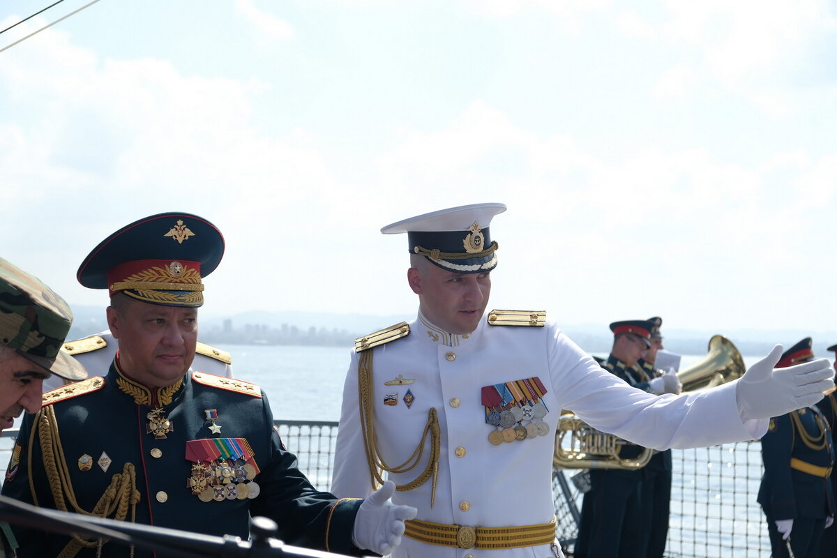 Честь дня вмф. Шойгу в ВМФ. Военно-морской флот. Главный военно-морской парад 2022. Парад Черноморского флота.