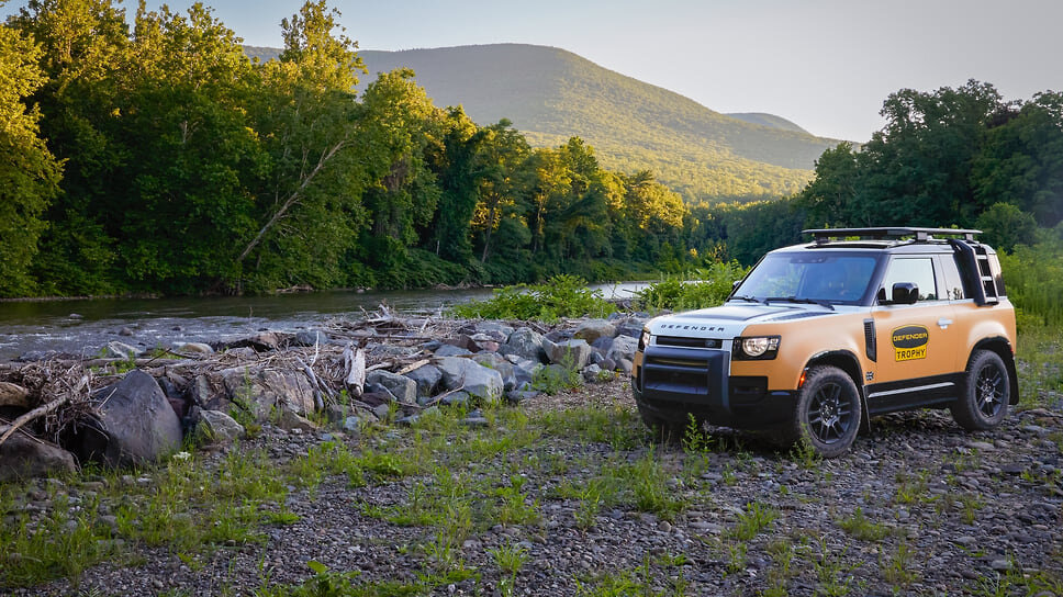 Фото: Land Rover📷Land Rover Defender Trophy Edition