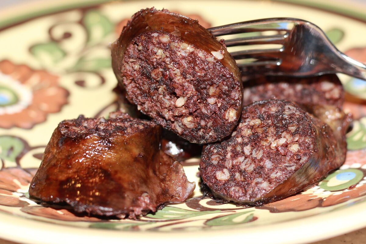 Кровяная колбаса (фото взято из открытых источников). 