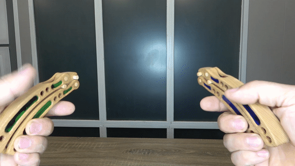 Игрушечный нож бабочка, действующая модель