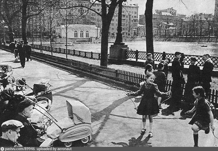 На Патриарших, 1960 - 1969 г. 