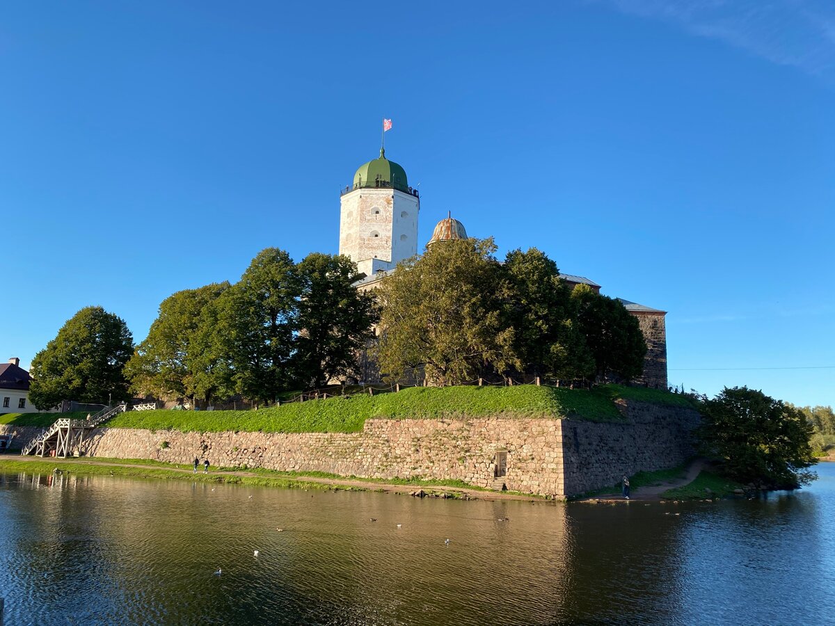 Выборгский замок, отсюда все и началось