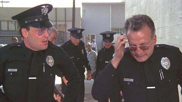 Кадр из фильма "Новые центурионы" (1972)