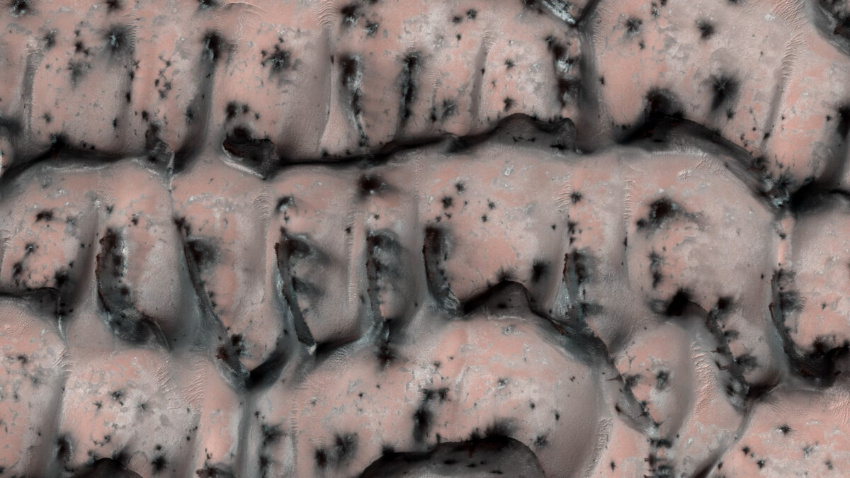 © NASA / JPL / University of Arizona