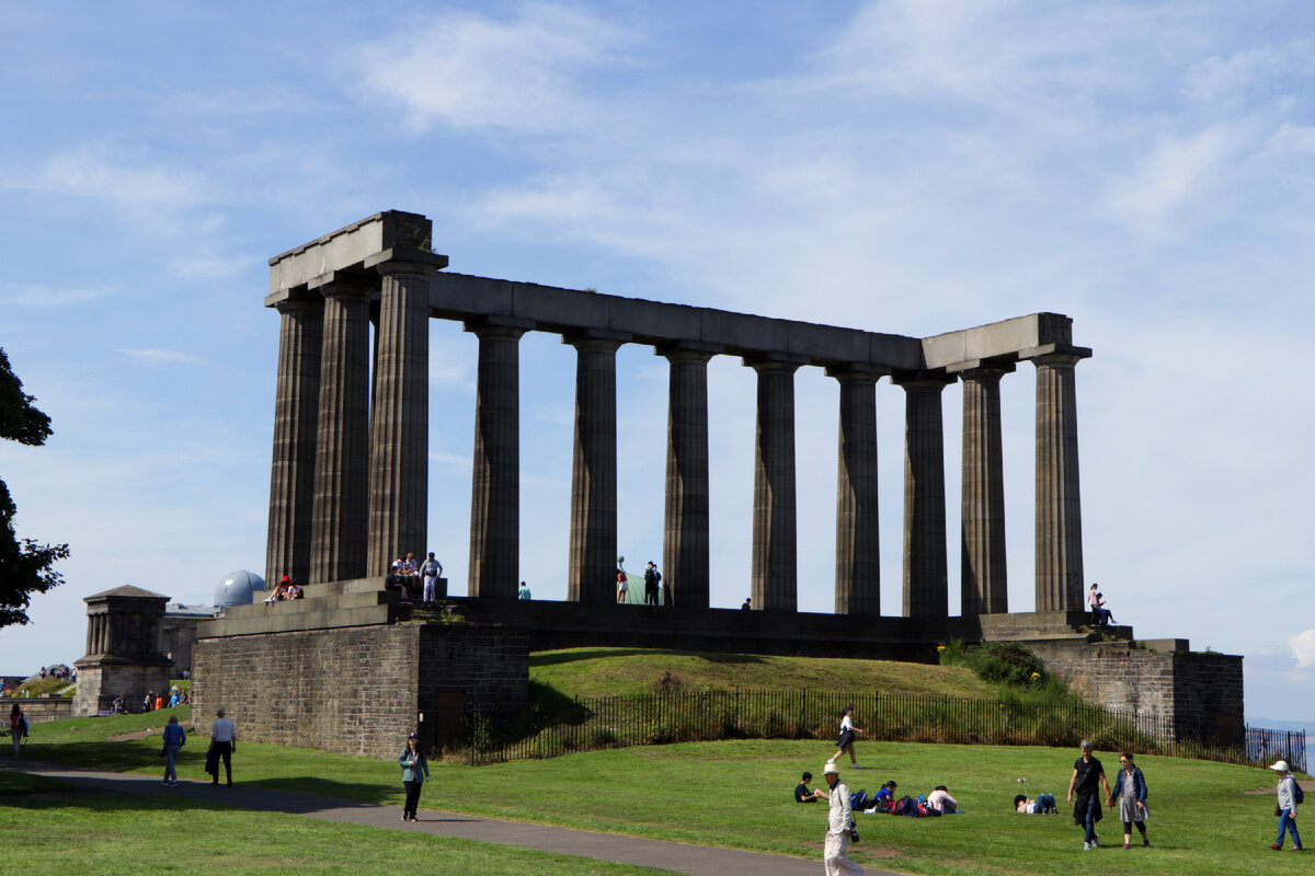 Edinburgh monuments