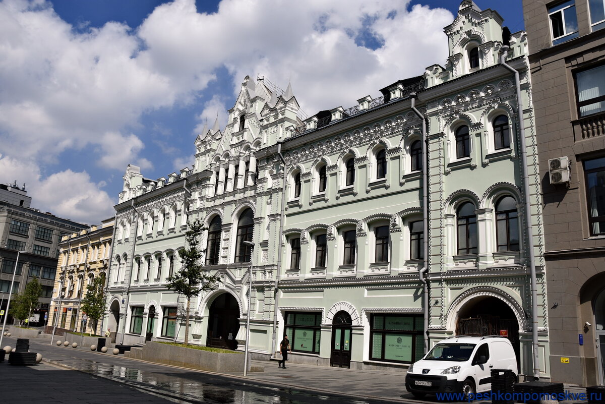 Пассаж маршрут. Пассаж Джамгаровых на Кузнецком мосту. Доходный дом Третьяковых на Кузнецком мосту. Доходные дома Кузнецкого моста.