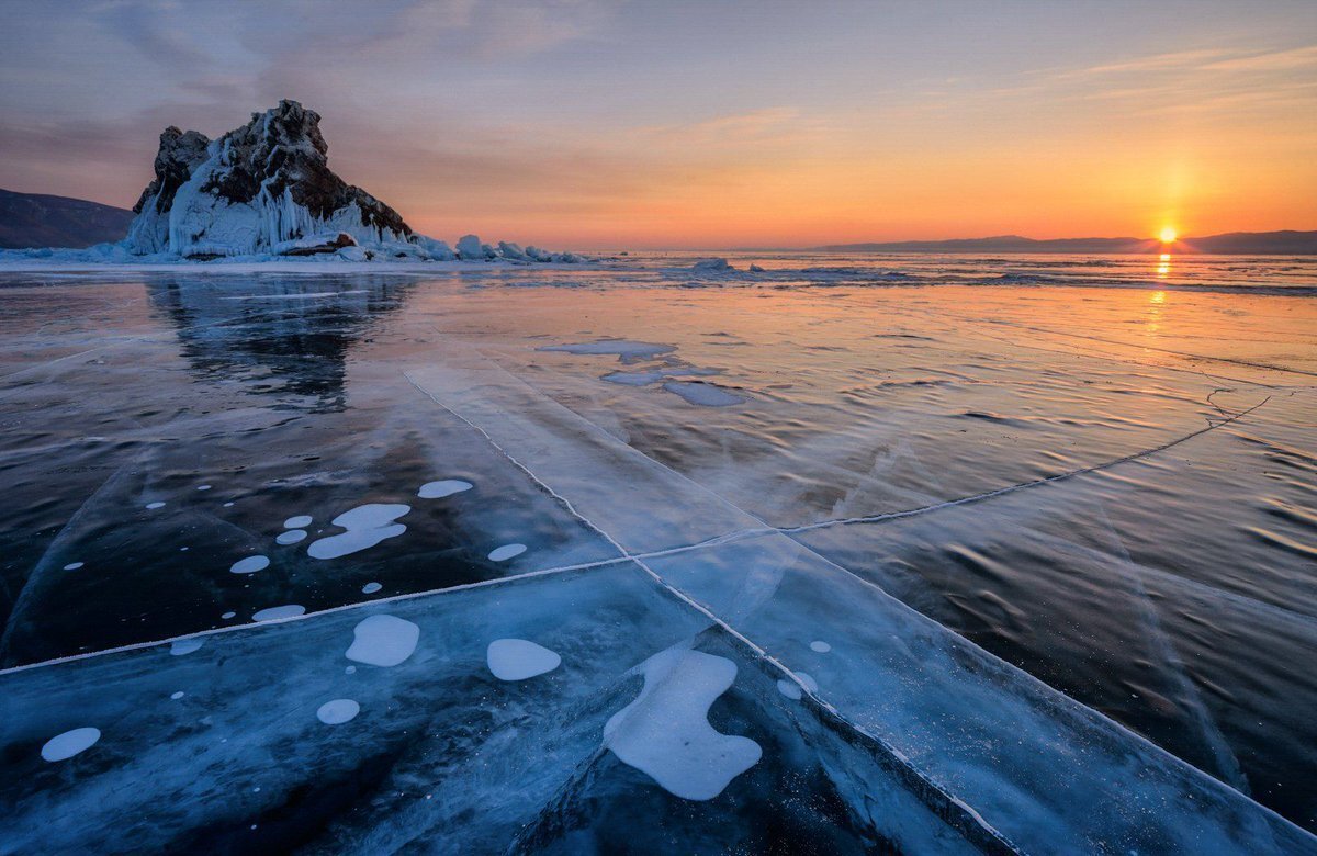 рассвет на море зимой