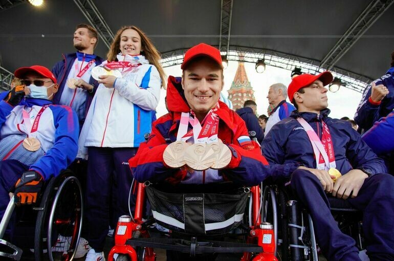   Александр Авилов / АГН Москва