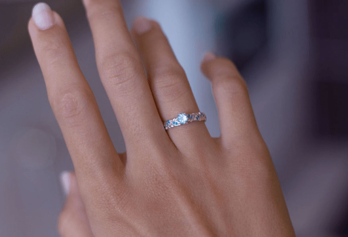 Можно ли носить обручальное и другие кольца до свадьбы