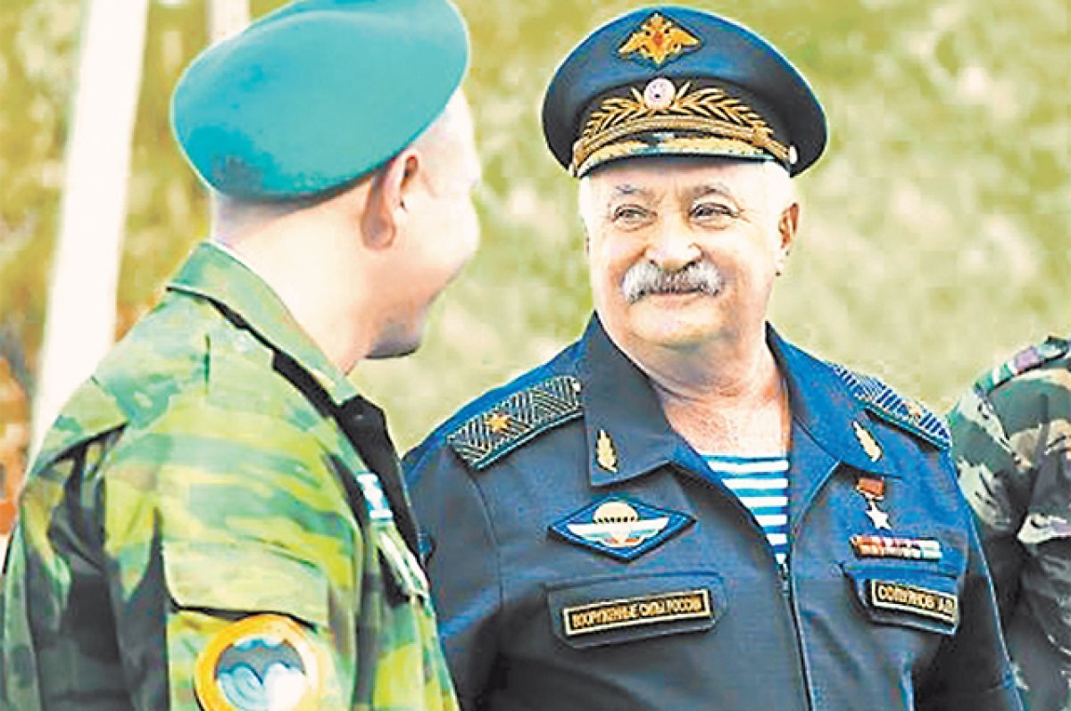 Тот самый батяня-комбат. Кого в армии назначили героем песни «Любэ ...