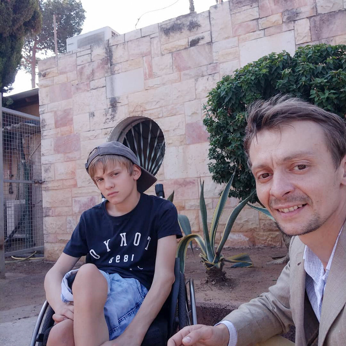 Актер евгений кулаков биография личная жизнь Переехавший в Израиль Евгений Кулаков заявил, что жизнь за рубежом оказалась не 