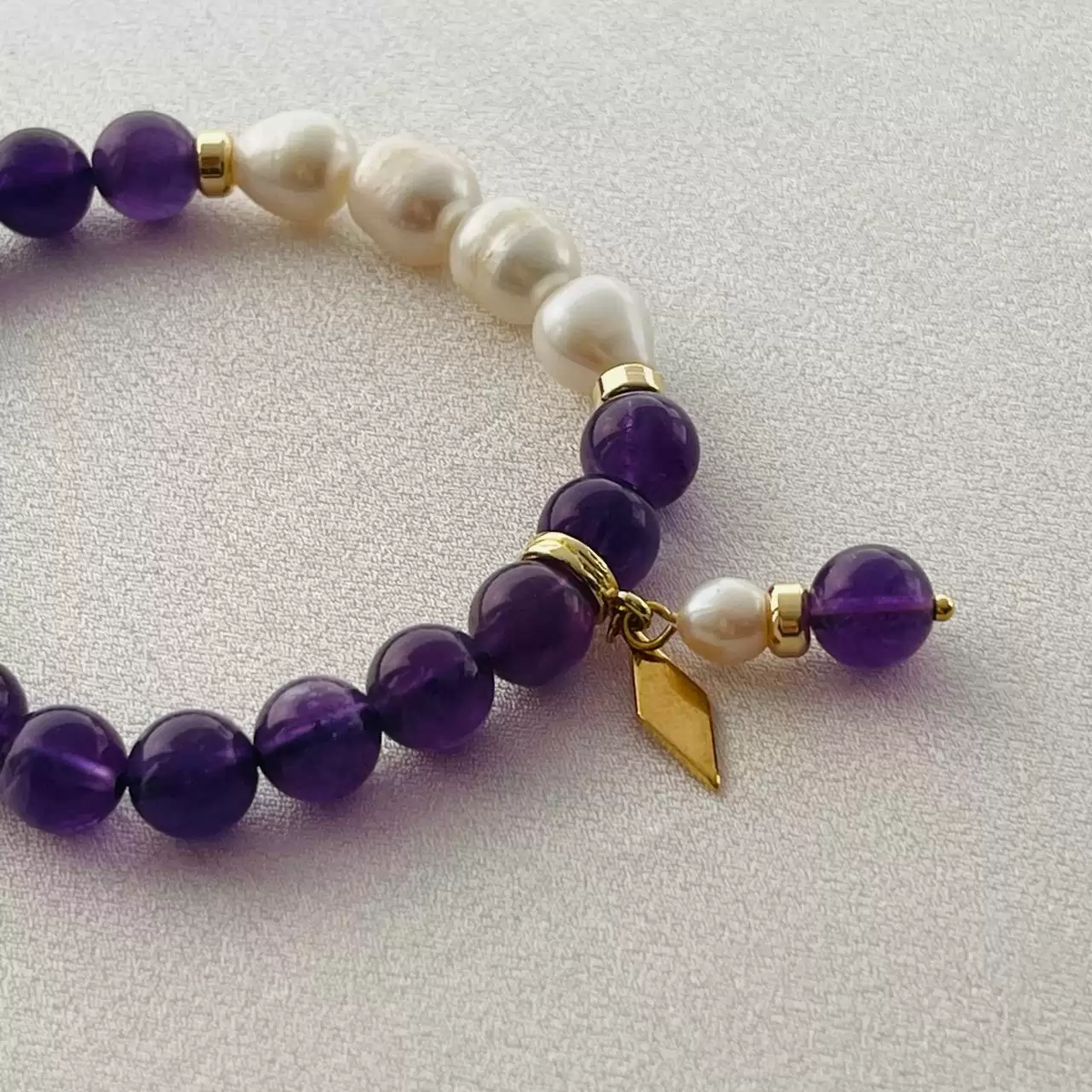 Браслет из аметиста и жемчуга | Samotsvet.ru