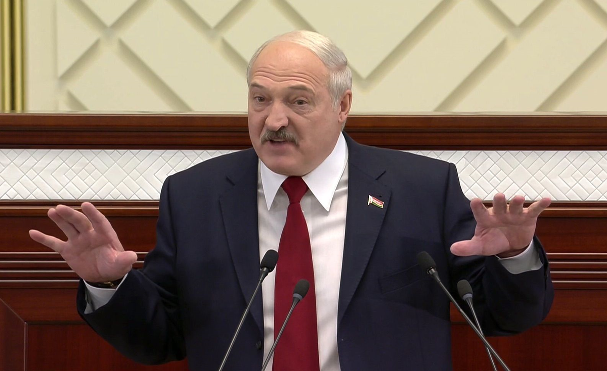 Сколько лукашенко у власти. Лукашенко фото
