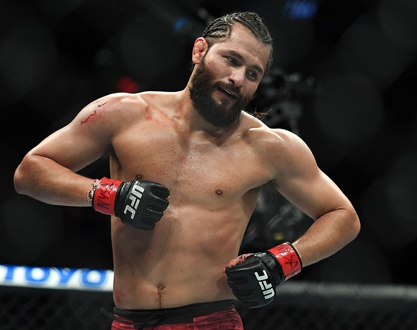 Эпизод их встречи Хорхе Масвидаль разместил на собственном YouTube-канале. Пути бойцов пересеклись в комплексе UFC Apex в Лас-Вегасе США. В ходе встречи бойцы тепло поприветствовали друг друга и обменялись парой фраз. Масвидаль сделал Головкину комплимент по поводу его боев, добавив, что ему нравится его стиль проведения боев, и показал отдельные удары. Со своей стороны, Головкин со своей же стороны похвалил американца и пожелал ему дальнейших успехов в UFC. 