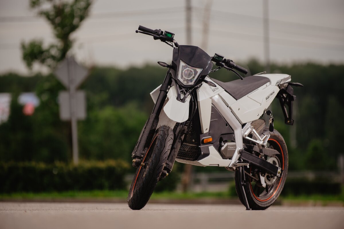 Электроцикл в шоссейной резине Tinbot (Kollter) ES1 PRO MAX