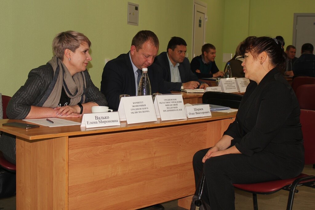 белагротерминал начальник отдела. вакансии работы сморгонь для женщин. виолстрой сморгонь. олег орел глава ордынского района. сморгонь весенняя ярмарка 2023 года фото.