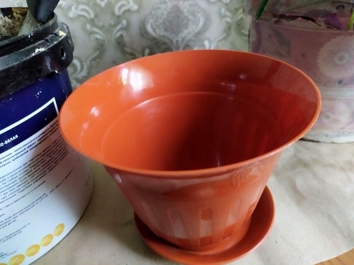 Горшок для цветка