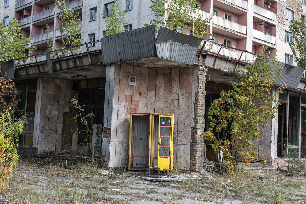 Зона отчуждения Чернобыльской АЭС 1986