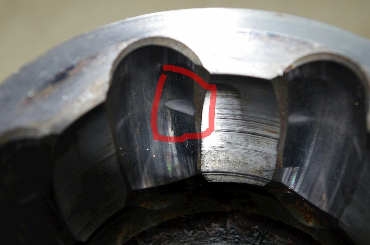 Изношенные  канавки внутри шруса,фото взято с источника drive2.ru