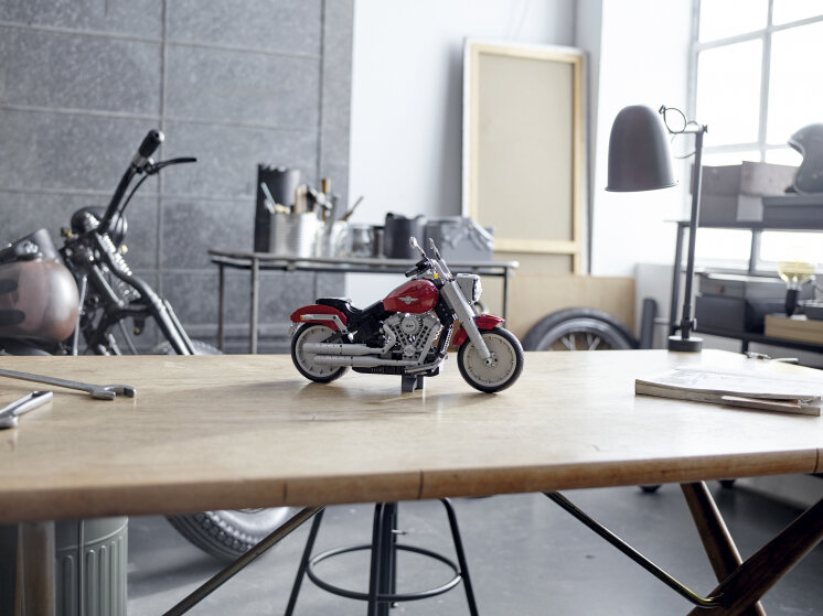 Harley-Davidson Fat Boy® (10269)