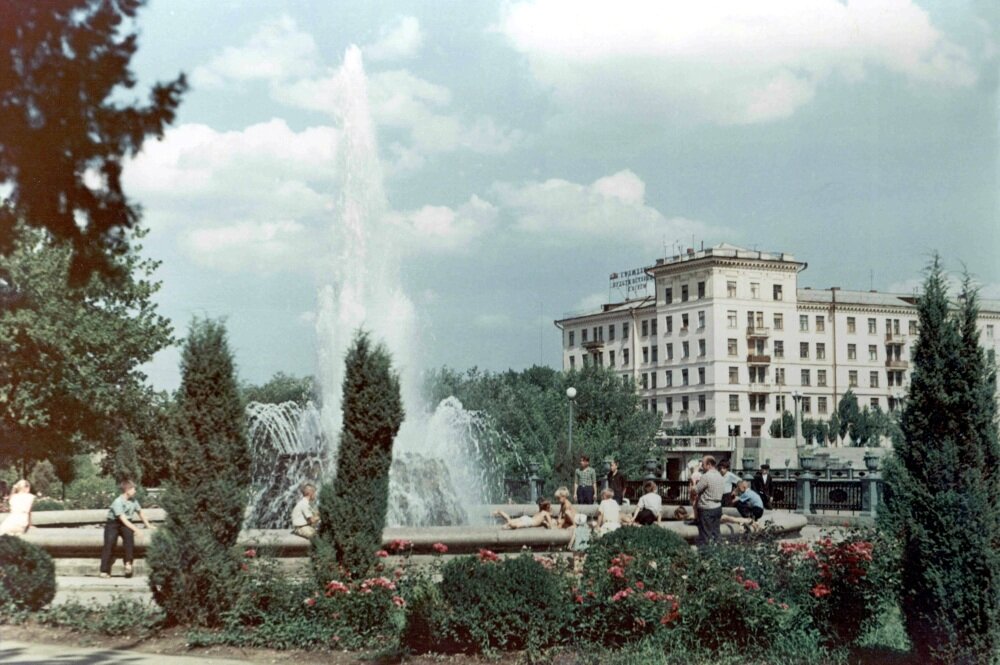 Площадь ленина грозный
