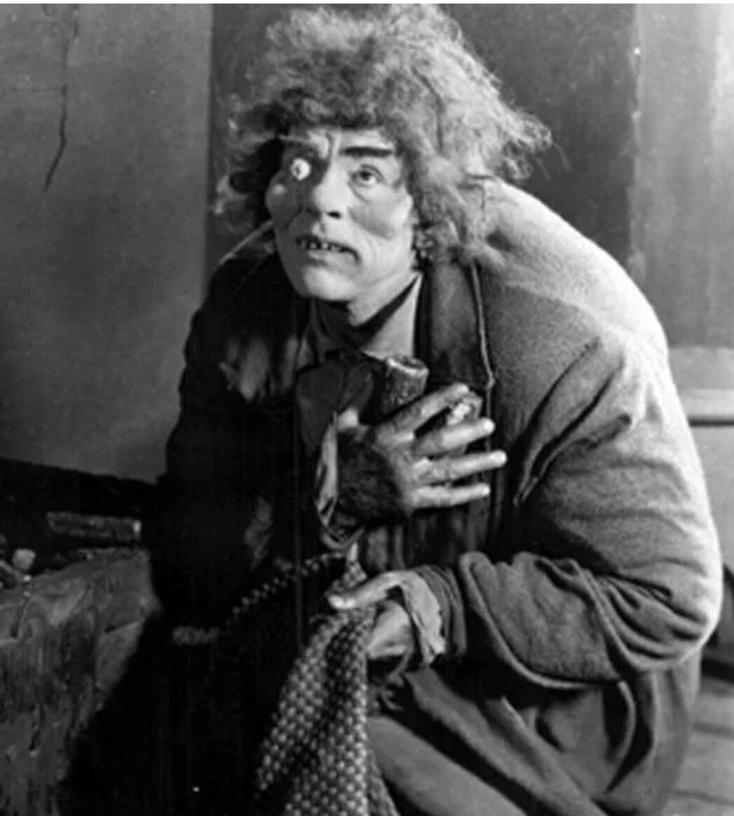 Лон Чейни в роли Квазимодо, 1923 год, Источник: Яндекс картинки