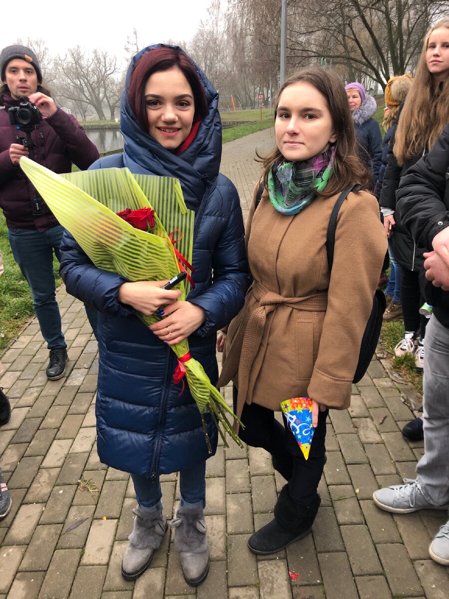 На дне рождении Евгении Медведевой. Источник: inst uliman_off