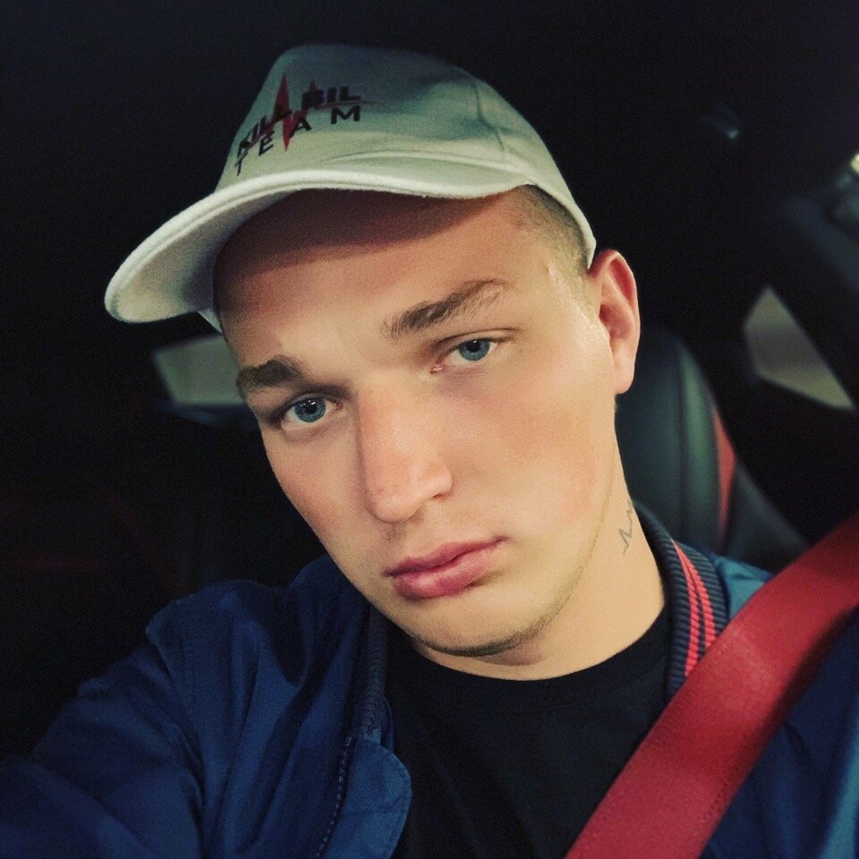 Блогер Эдвард Билл