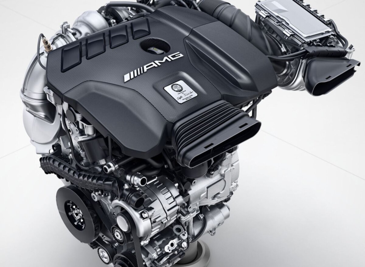 2.0-литровый 4-цилиндровый бензиновый двигатель M139 Mercedes-AMG