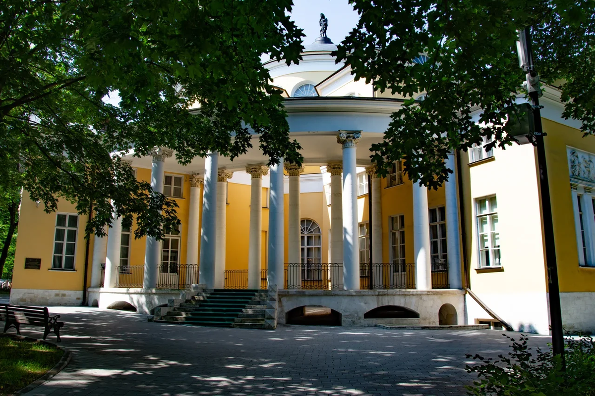 Дворец Николая Дурасова (фото: Роман Едигаров) 
