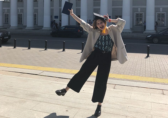 Получение диплома  и в новую жизнь, люблю. Личный архив