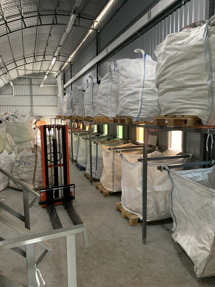 Так выглядит сортировочная станция изнутри