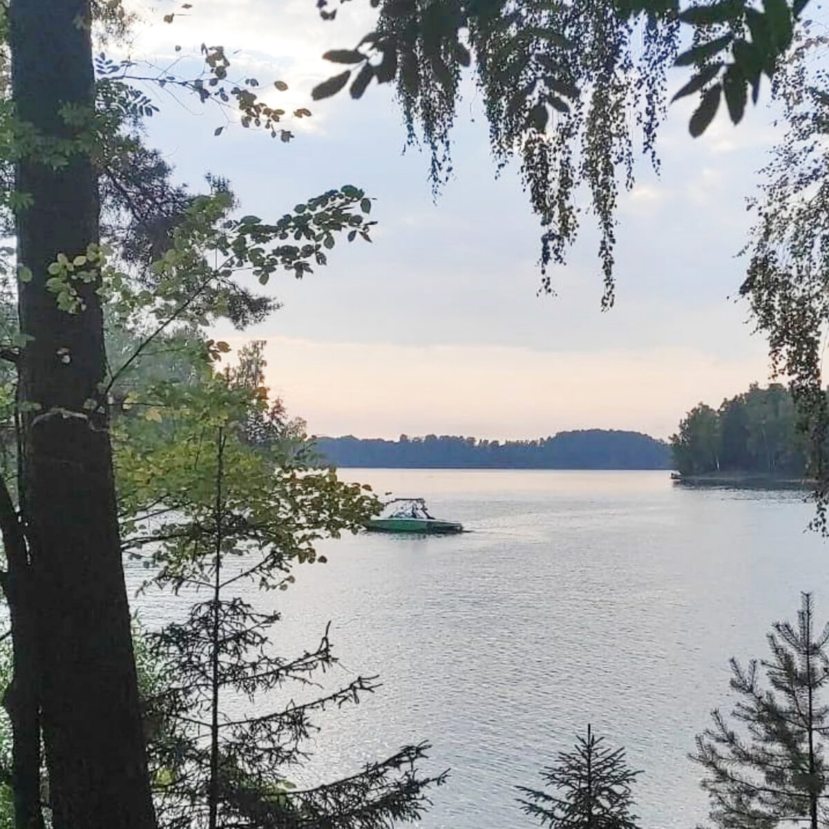 Благодарна этому сезону за подаренные эмоции, радость, новизну и приятные воспоминания. 