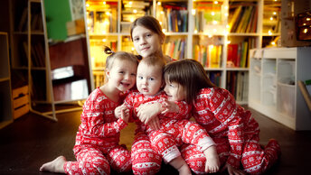Самый семью на новогоднюю фотосессию, бюджетный способ собрать.