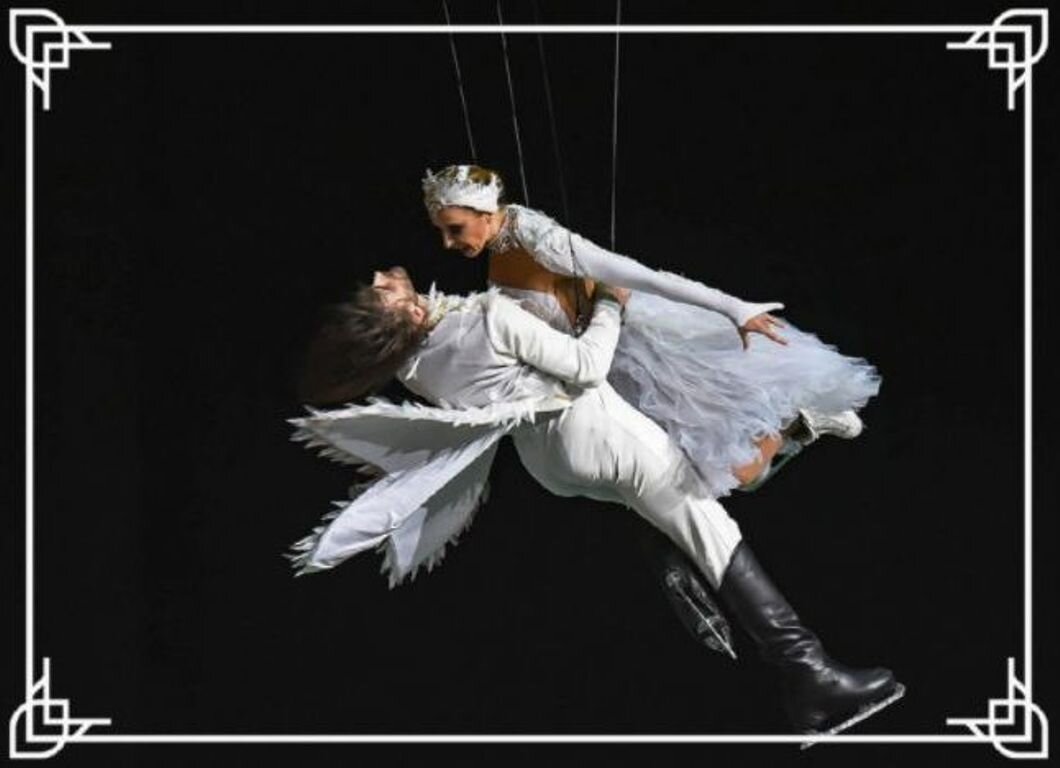 татьяна навка лебединое озеро. московский государственный балет на льду. татьяна навка петр чернышев лебединое озеро. ледовое шоу лебединое озеро сочи. вечера на хуторе балет на льду.