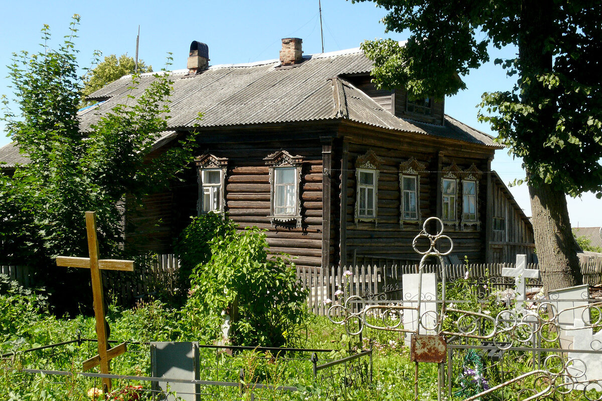 Дом на улице Беринга рядом с кладбищем