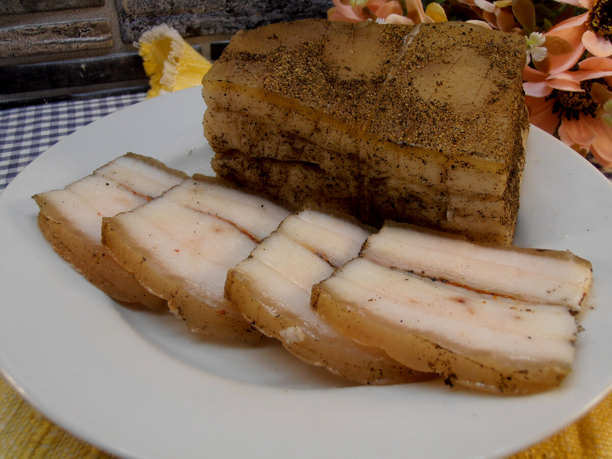 Пикантное вареное солёное сало рецепт с фото, как приготовить на malino-v.ru