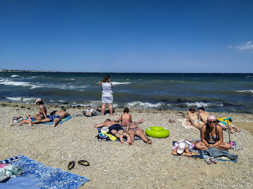Феодосия в разгар сезона: пляж, еда, цены на жилье, экскурсии