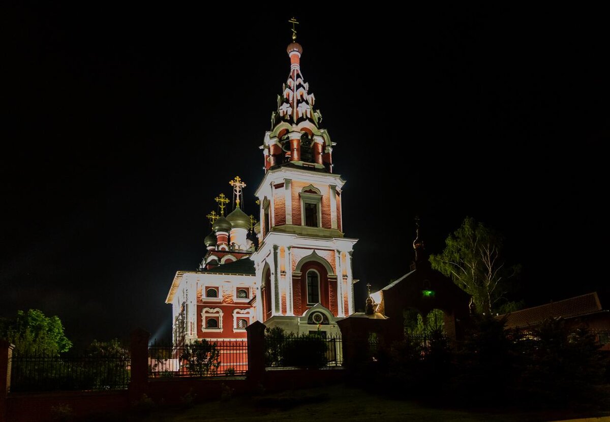 Архитектурное освещение фасадов зданий | Атрида - союз производителей ...